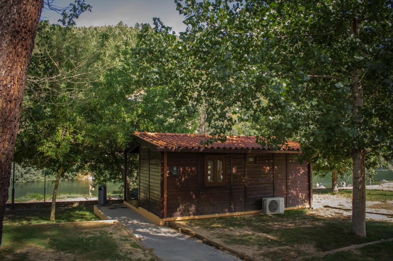 Xisto Camping Janeiro de Baixo المظهر الخارجي الصورة